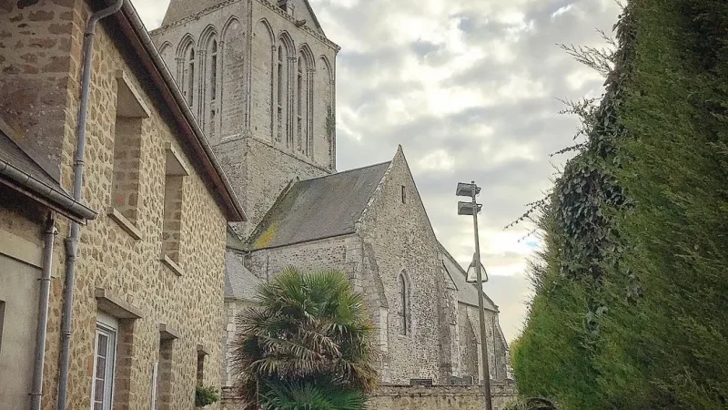 Chapelle et tourbière de Gorges